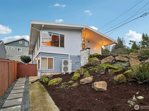 1701 NE 90th Street, Seattle, WA 98115