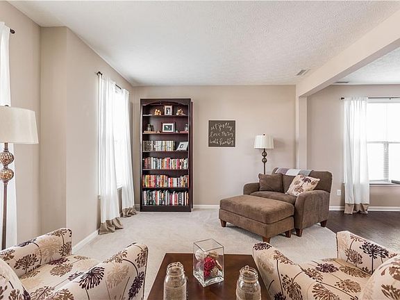 5th image of 2899 Chalbury Dr