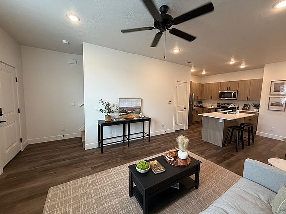 2nd image of 2433 Grimmett Way