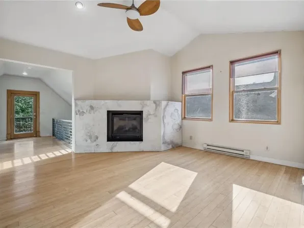 206 Goodrich Ave, Saint Paul, MN 55102