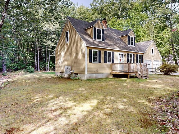 4th image of 332 Dunnell Road