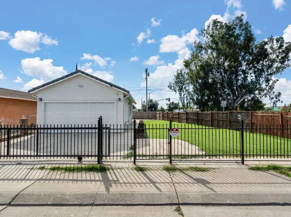 2104 Turnpike Rd, Stockton, CA 95206