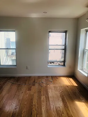 Rented by Modern Spaces | media 6