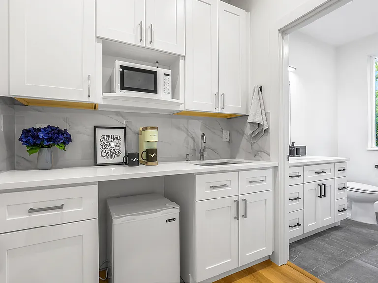 10626 E Riverside Dr — Photo 17