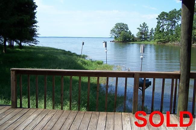 1st image of 256 Woodland Dr