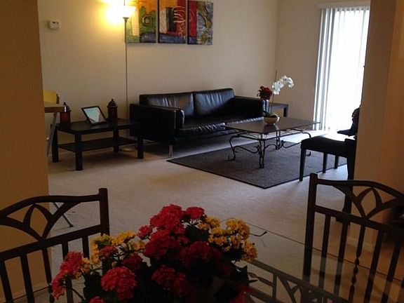 5th image of 743 Addington Ln #152