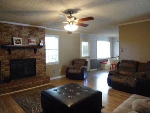 5th image of 5625 Penelope St