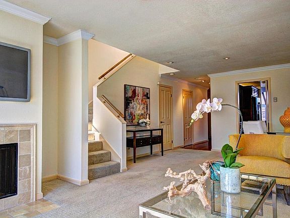 5th image of 869 Balboa Ln