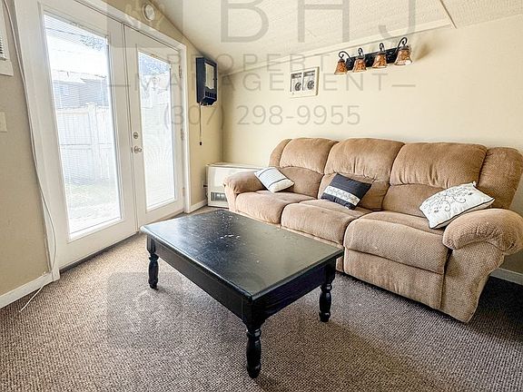 2nd image of 372 W Loucks St #19