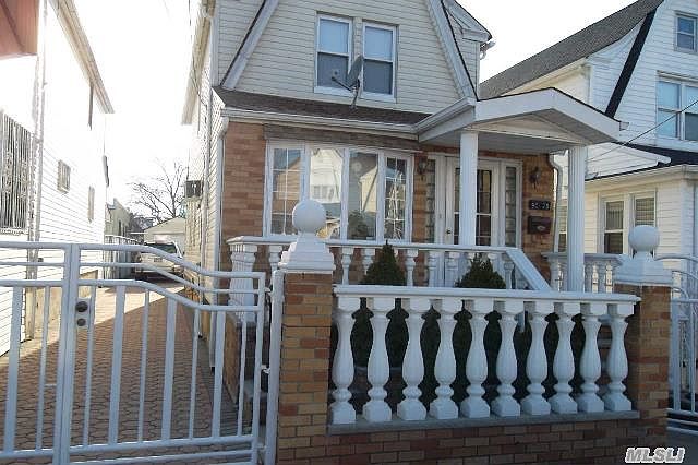 1st image of 9528 134th St