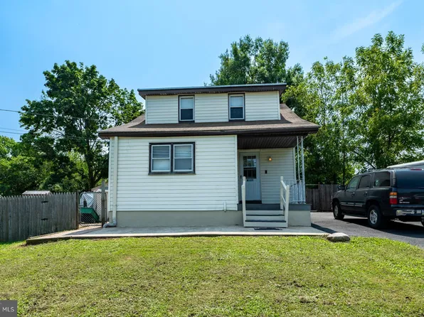 362 Fricks Lock Rd, Pottstown, PA 19465