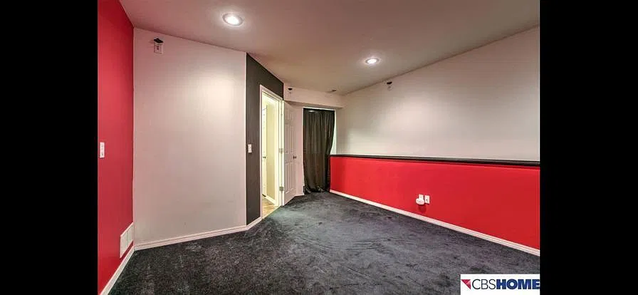16005 Birch Ave — Photo 3