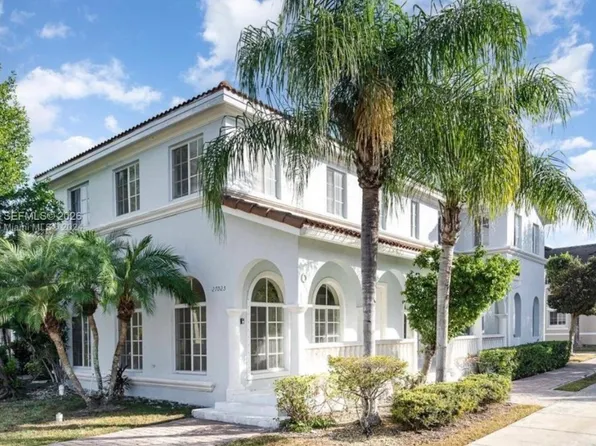 27025 SW 142nd Ave, Homestead, FL 33032