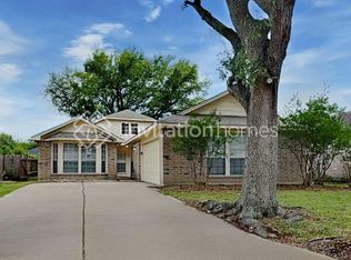 19607 Lake Hollow Ln, Houston, TX 77084