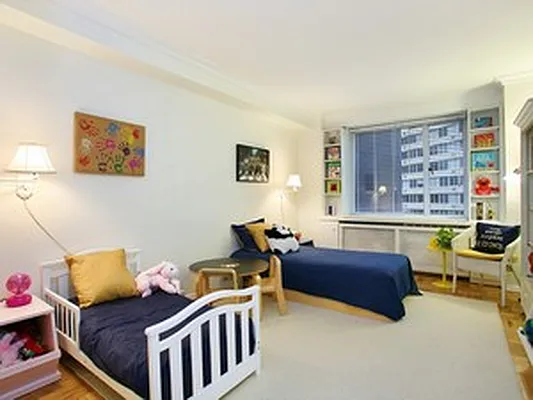 Sold by Corcoran | media 14