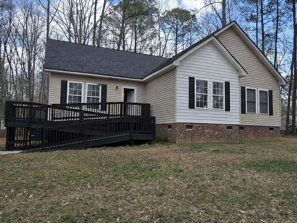 1st image of 121 Santee Dr