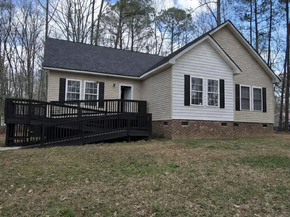 121 Santee Dr, Louisburg, NC 27549