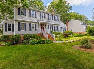 614 Glenmeadow Rd, Midlothian, VA 23114