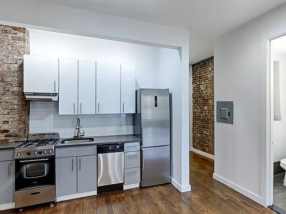 4th image of 609 Nostrand Ave APT 5A
