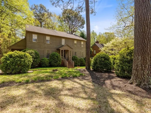 9111 Donora Dr, Henrico, VA 23229