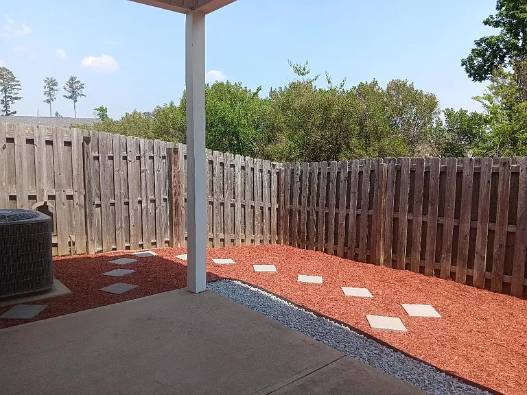 724 Buddy Ct — Photo 44