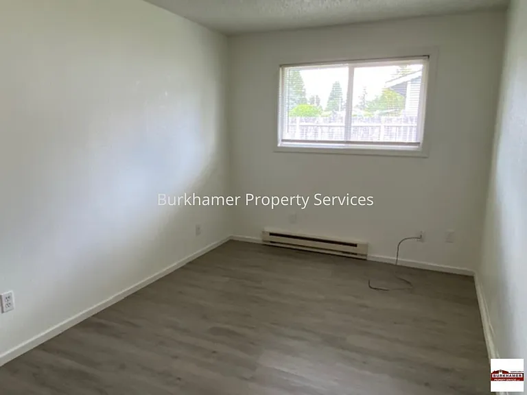 408 N 14th St #3 — Photo 8