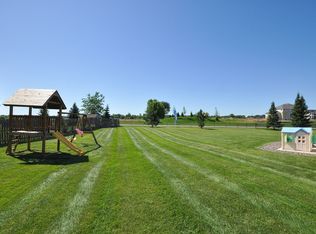 7827 Park Cir NE, Otsego, MN 55330