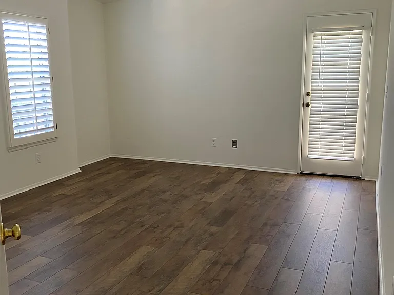 24111 W Del Monte Dr — Photo 18