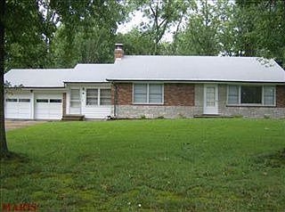 1st image of 30 Nob Hill Dr