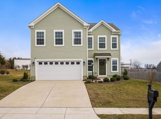 208 Oakbridge Dr, Waynesboro, VA 22980