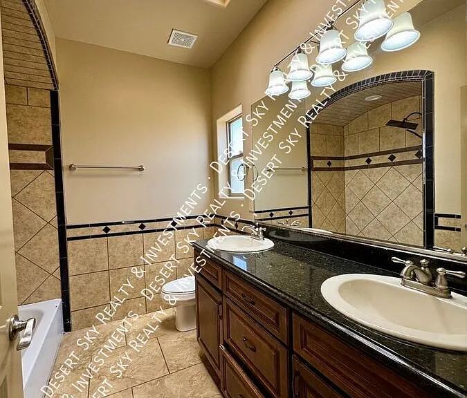 4230 Tres Ninos Dr #C — Photo 19