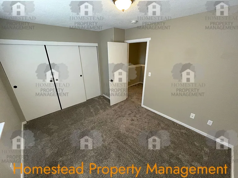 479 Broad St S — Photo 13