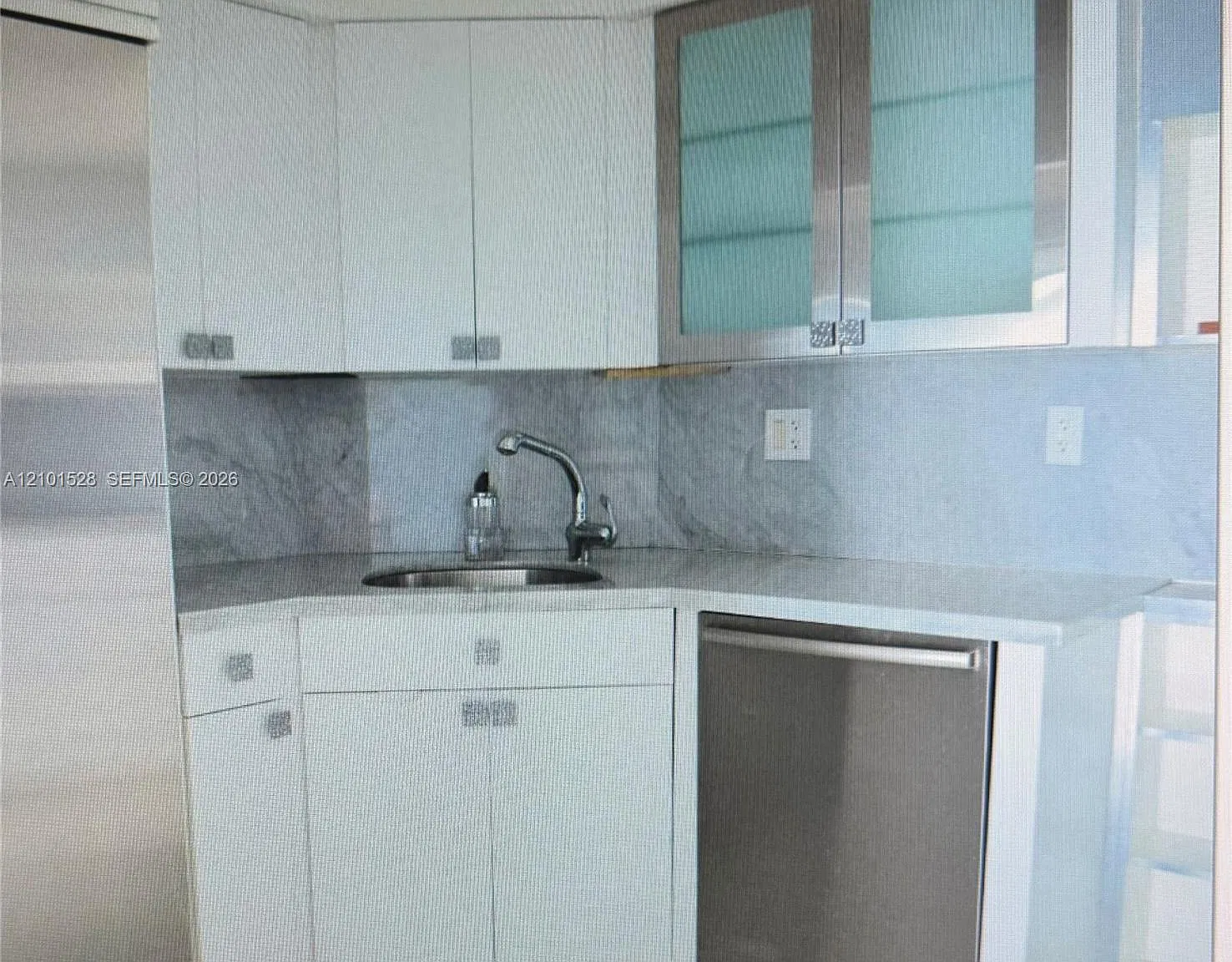 1430 Brickell Bay Dr — Photo 3