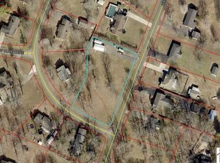 265 Watson Rd, Paducah, KY 42003