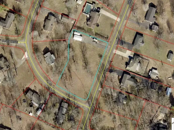 265 Watson Rd, Paducah, KY 42003