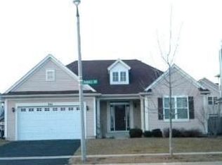 741 Market Dr, Oswego, IL