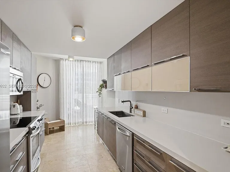 801 Brickell Key Blvd #409 — Photo 8
