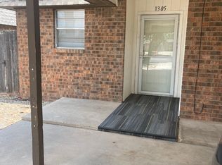 1305 Tanglewood Ln, Odessa, TX 79761