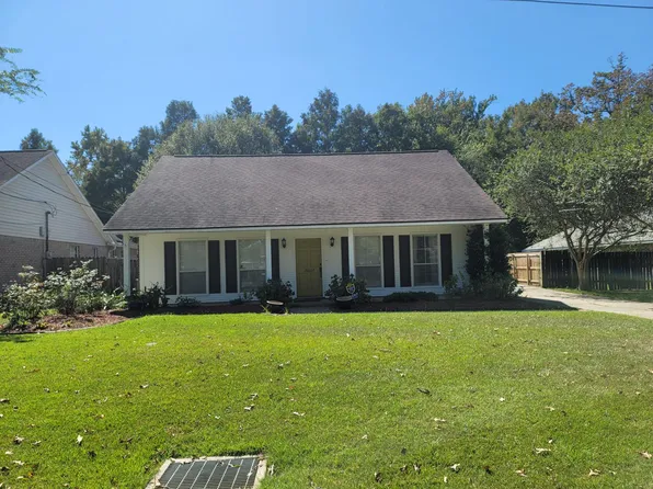 18607 Red Oak Dr, Prairieville, LA 70769