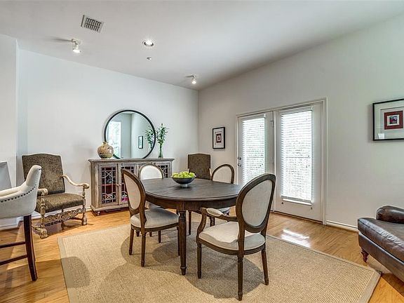 4th image of 4307 McKinney Ave APT 7