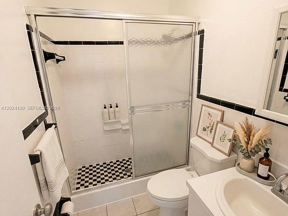 3rd image of 2745 W Okeechobee Rd APT 63