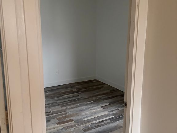 3rd image of 2229 S Main St #2N