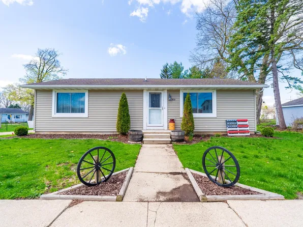 303 S Mill St, Albany, WI 53502