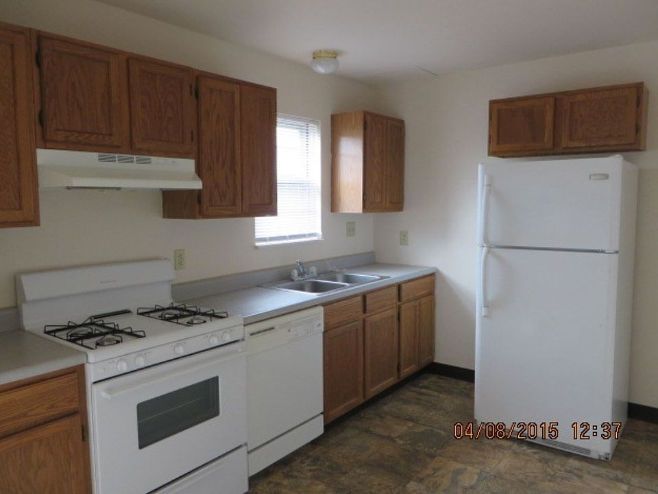 2nd image of 453 Mathews Rd