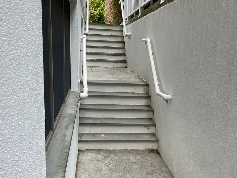 136 Garrett Ave #1 — Photo 35