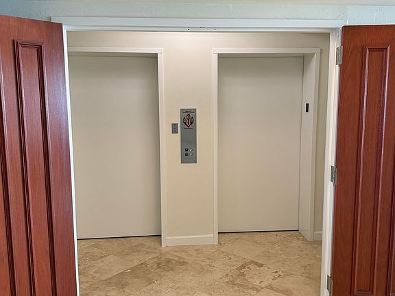 4th image of 3200 N Ocean Dr Suite 1102