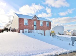 405 Chapeldale Dr, Apollo, PA 15613