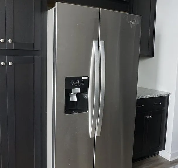 9505 Munsing Dr — Photo 12