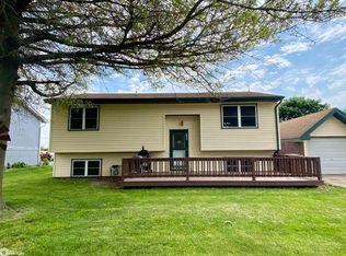 1105 Lynn Ave, Audubon, IA 50025