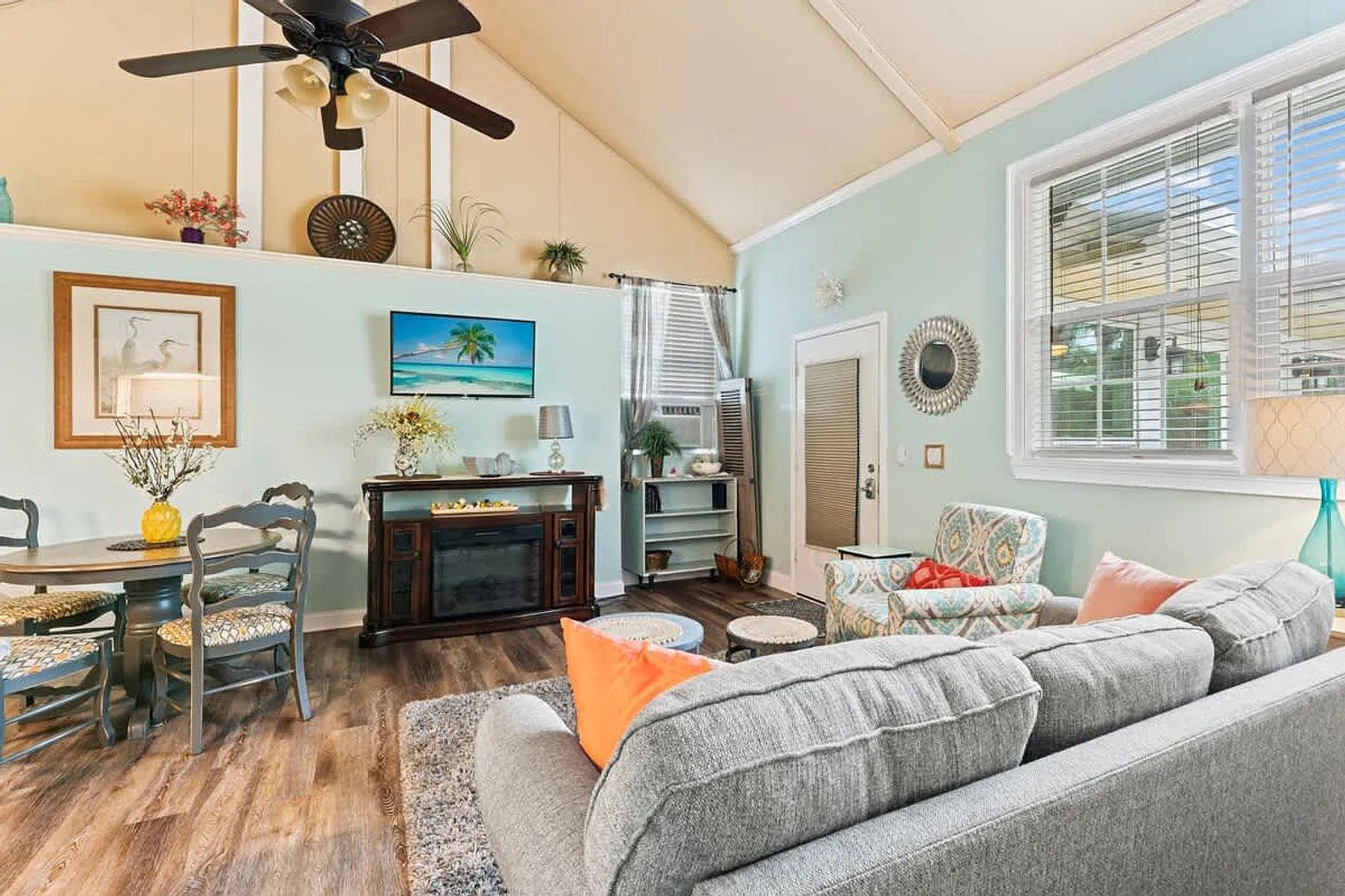 Studio, 1.0 bath, 290 sqft, $3,419 — Photo 3